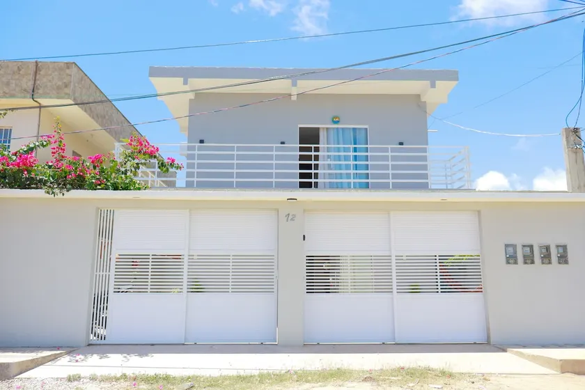 Home 4 to 4 min from the beach, with air conditioning. - Image 1
