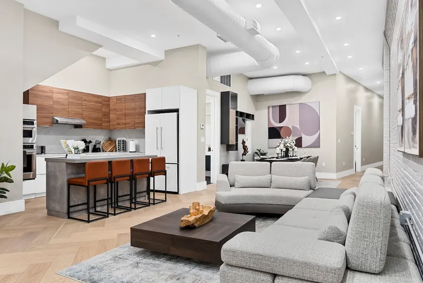 Luxury Downtown Boston Loft + Games & FREE Parking - Image 1