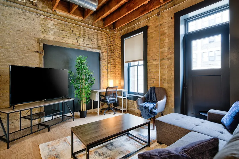Stylish 1BR | Luxe Cream City Living | W. Pointe - Image 1