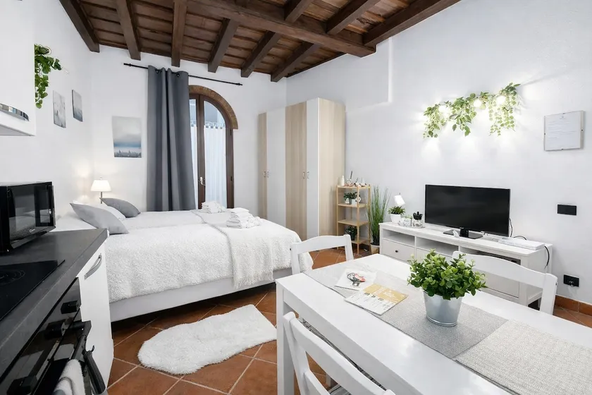 ”Celeste” Studio Apartment - Image 1