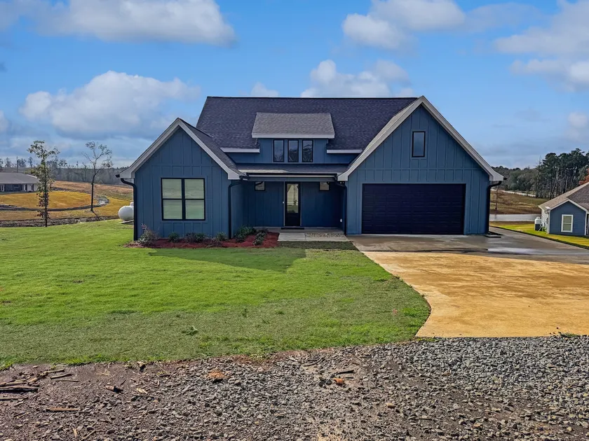 Newly Built - Toledo Bend Waterfront Retreat - Image 1