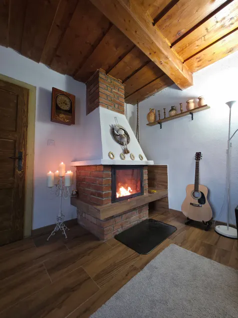 Accommodation at the mayor's - Image 1