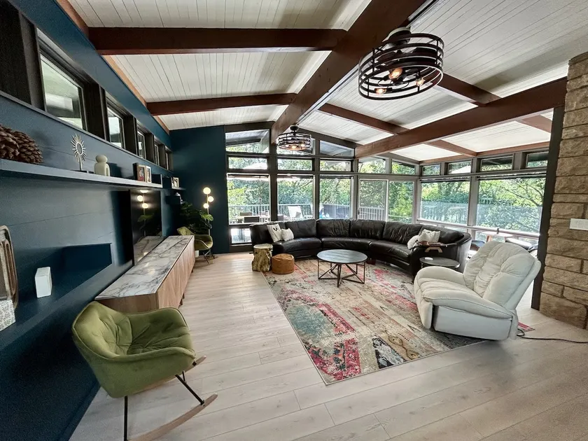 Midcentury Modern Getaway * Quiet Neighborhood - Image 1