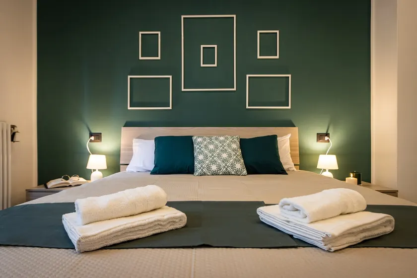 Green Pearl ☆☆☆☆☆ - Apartment 100 meters from the lake - WiFi - By Guestaly - Image 1