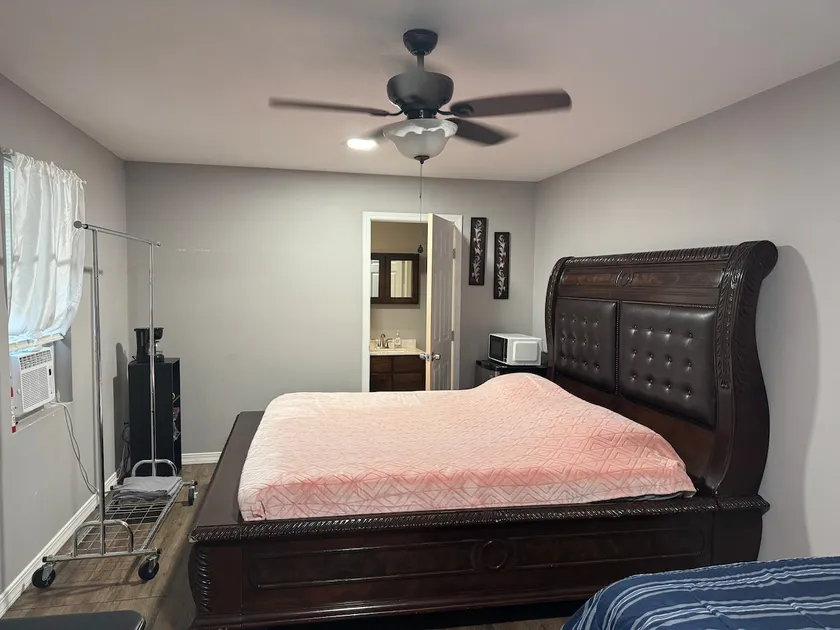 Carolina's guest house - Image 1