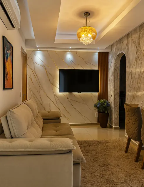 Ground floor apartment with private garden. - Image 1