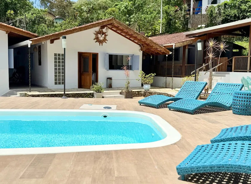 House with pool in Picinguaba - Image 1