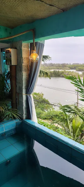Mangrove Loft: Art and Romance - Image 1