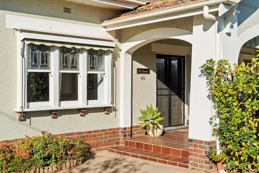 Ben Lamond Heritage Stay - Image 1