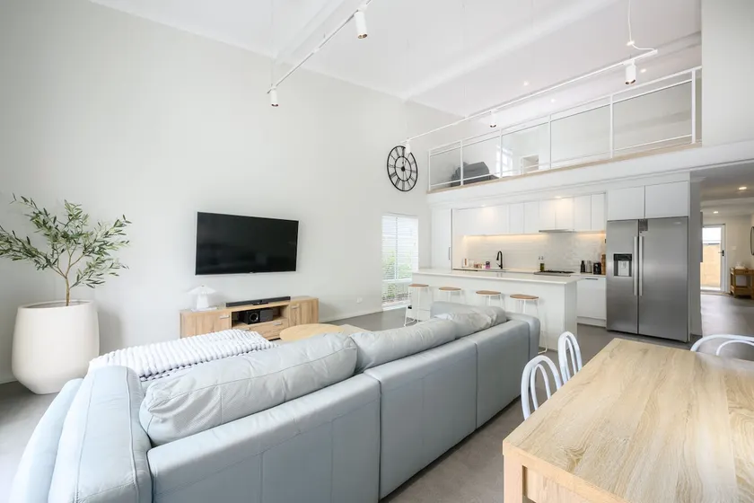 Coastal Comfort in Golden Bay - Image 1