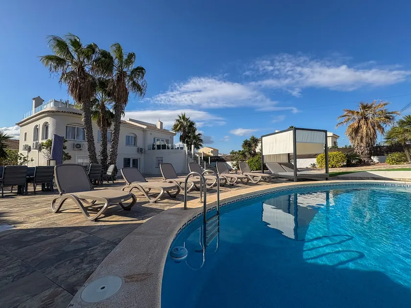 Entire private luxury 7 bedrooms Villa Lago Rosa - Image 1