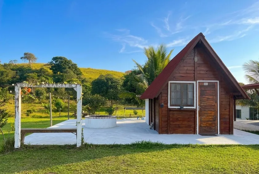 Romantic Retreat with Private Pool - Image 1