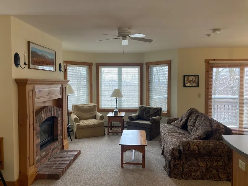 Ski In/Out 2Bed/Bath Unit on Grammy J Ski Trail - Image 1
