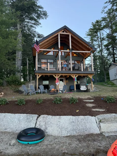 Waterfront private beach. 4-seasons Maine escape. - Image 1