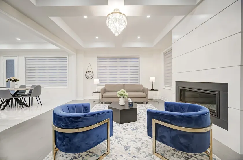 Cozy 5BR Haven• Backyard • Pet Friendly • Parking - Image 1