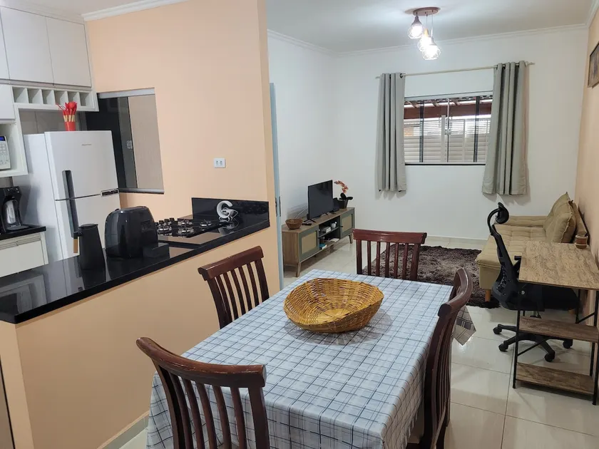 House with AC, in Estoril - near Shopping Center. - Image 1