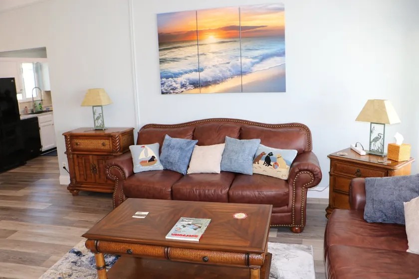 Spacious Coastal Retreat Minutes to Beach + Water - Image 1