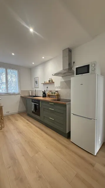 Les Coirons apartment - Image 1