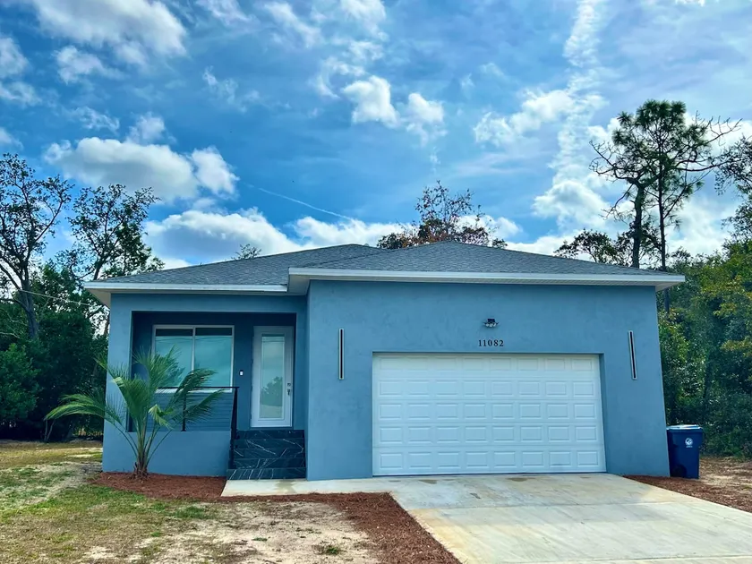 Spacious, comfortable and newly built property. - Image 1