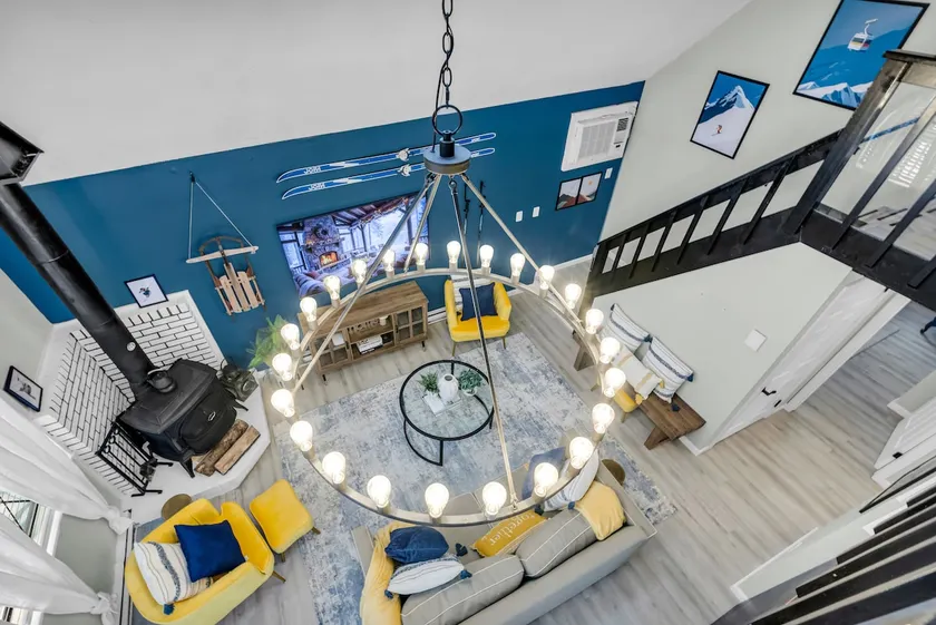 Family Friendly Chalet | Sleeps 10 | Game Lounge - Image 1