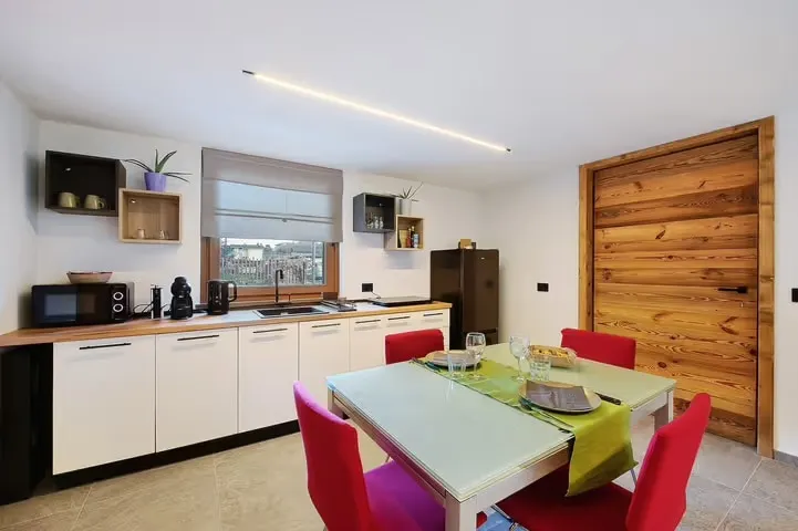 Leo's Room - Image 1