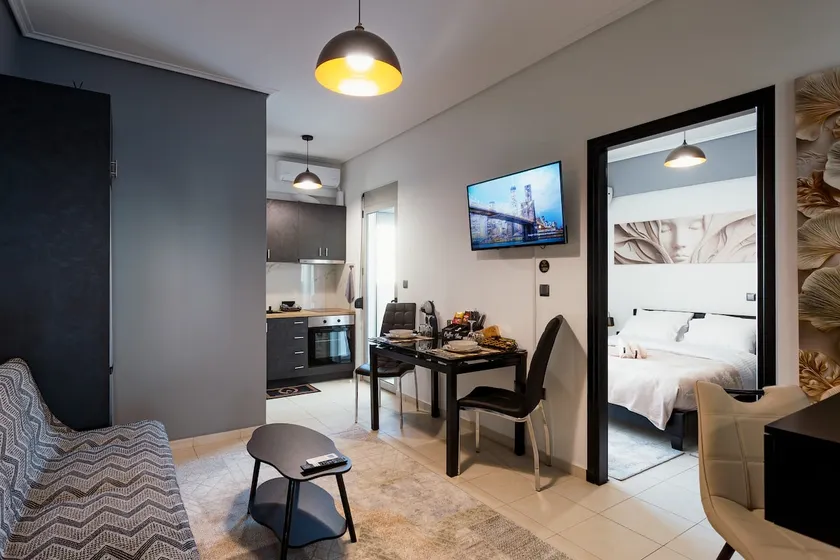 Agnanti Apartment - Image 1