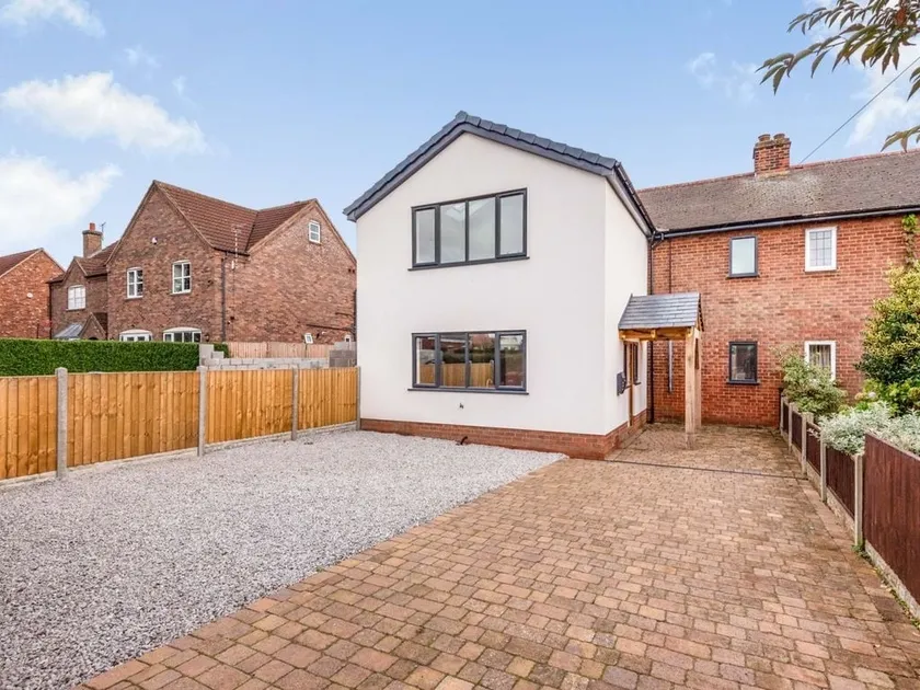Spacious Home in Epworth - Image 1