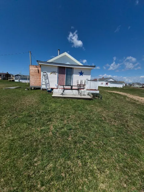 Unique OceanView fishing Cabin - Image 1