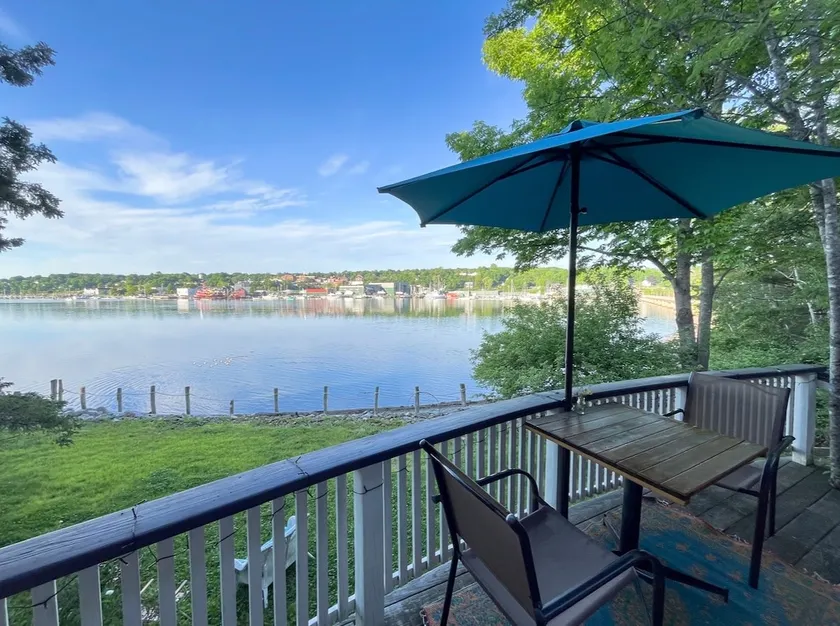 Springtide Cottage - Steps from Penobscot Bay! - Image 1