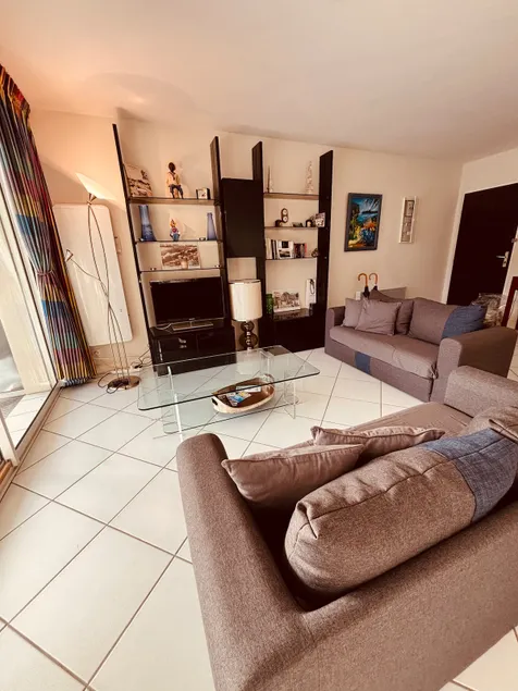 3-room apartment on the ground floor, 3-star rating, beach within walking distance, sea view - Image 1