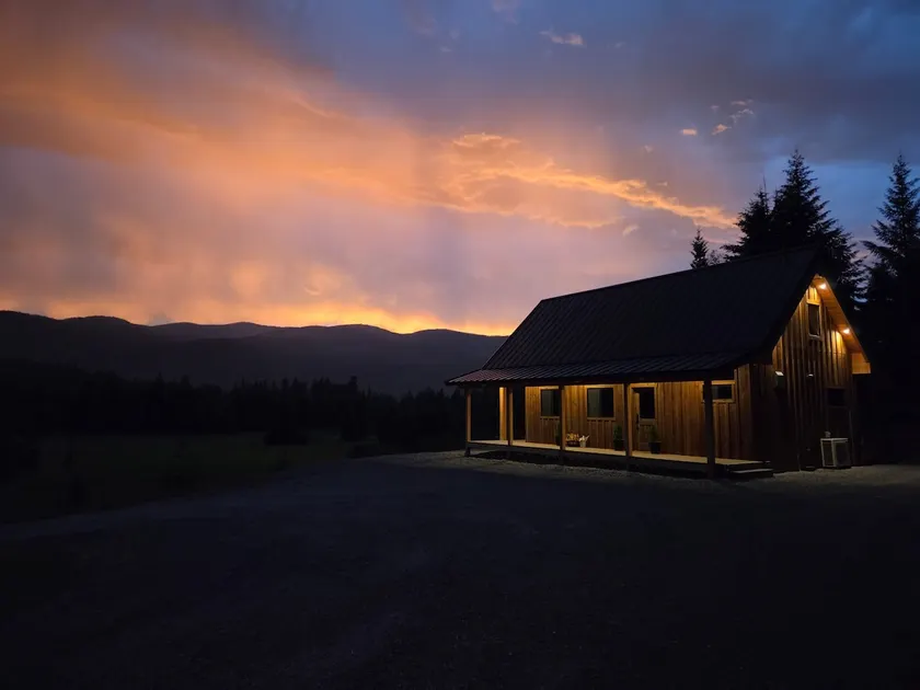 Hidden Valley Homestead - Image 1
