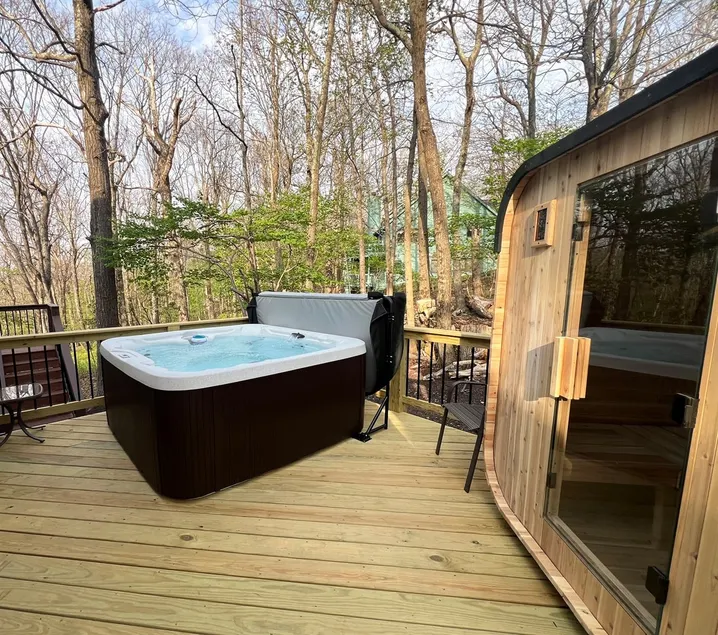 Wintergreen cabin, 5 min to ski, hot tub, sauna - Image 1