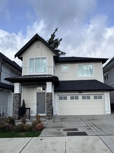 Haven on 204th -Located in the Heart of Langley! - Image 1