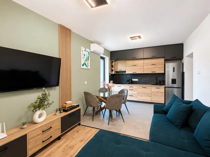 Forest Lux Apartman - Image 1