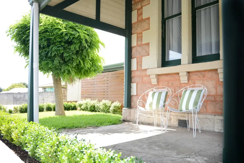 The Chambers | Boutique, central cottage for four - Image 1