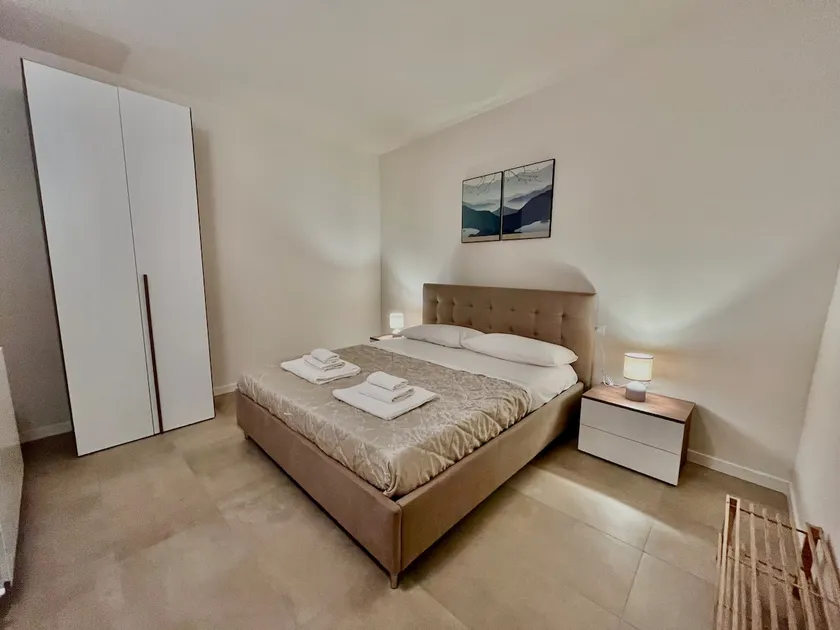 New Vulcano House in Lovere - Image 1