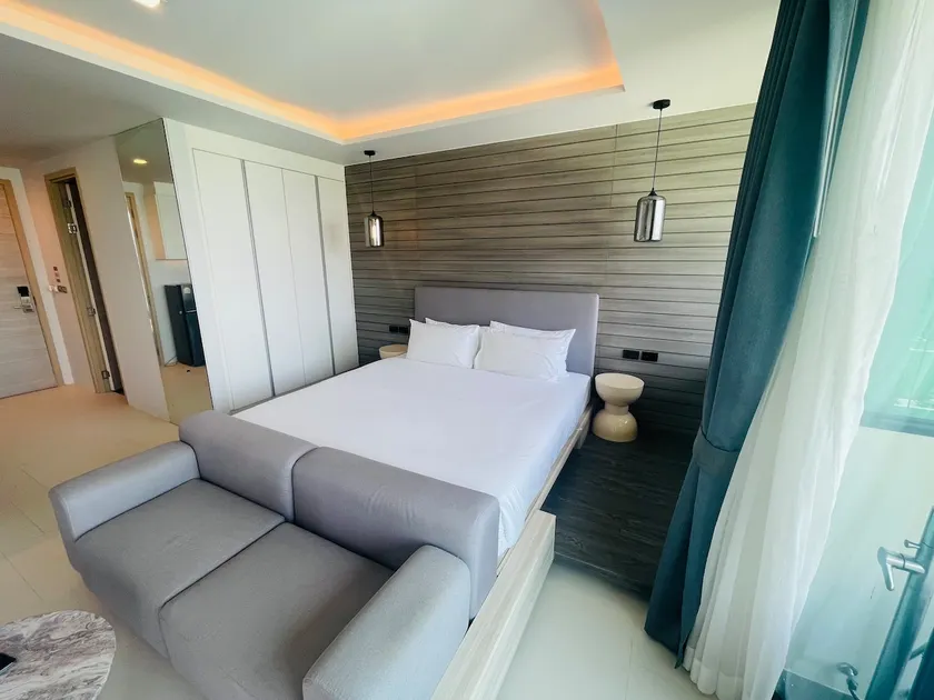 Karon Beach | Luxury 1 Bedroom Apartment | Convenient Transportation | Quiet - Image 1