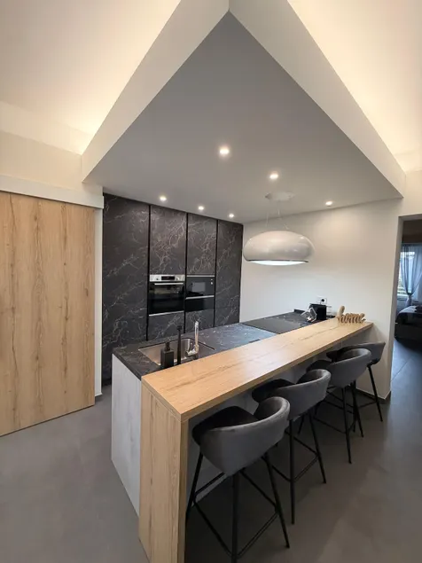 RHO, Dum Dum Residence (6 beds), free parking - Image 1
