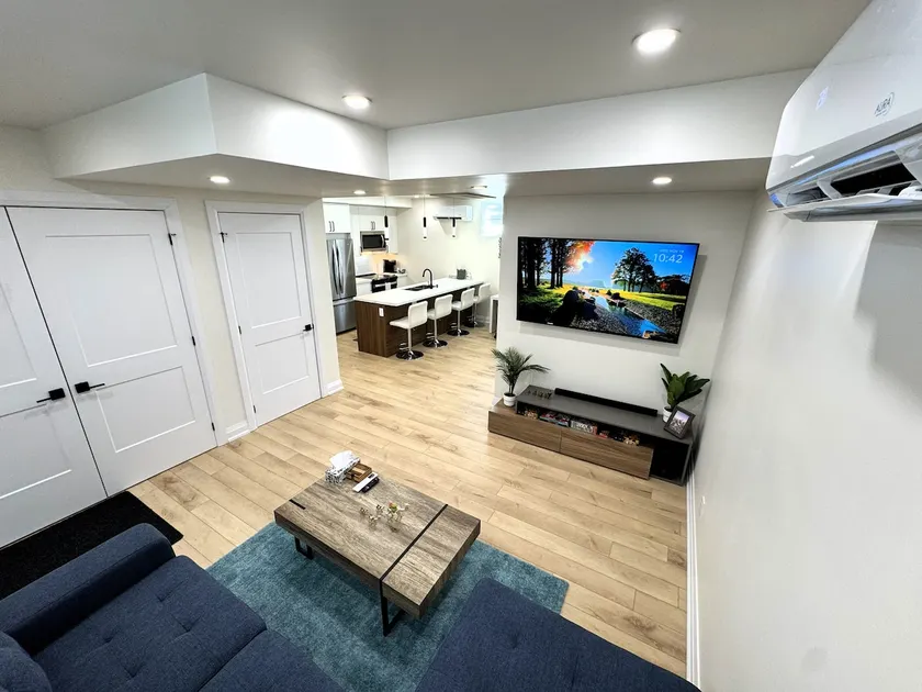 Bright & Luxury Basement Suite w/ Private Entry - Image 1