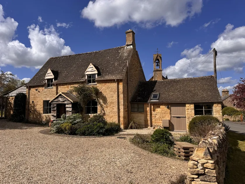 Period Village Cotswold Cottage near Cotswold Way - Image 1