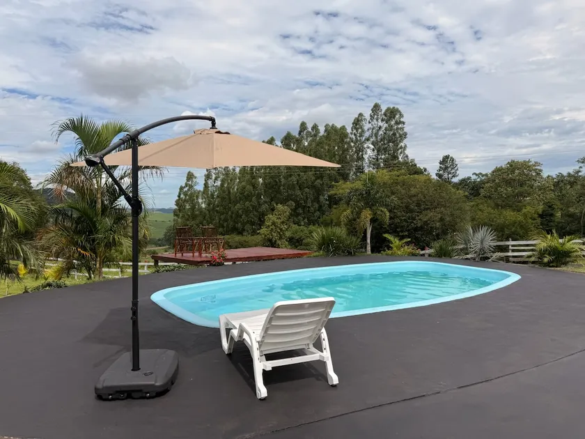 Country House with pool and barbecue area - Image 1