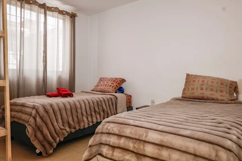 Centrally located and as comfortable as your home. We issue invoices. - Image 1