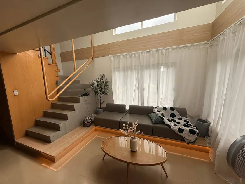 3BR Courtyard Townhouse with 2 Parking at Canyon Woods - Image 1