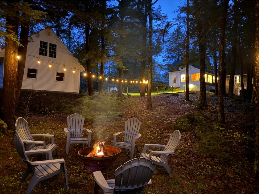 Dam Good Times | Cozy Lake Retreat - Image 1