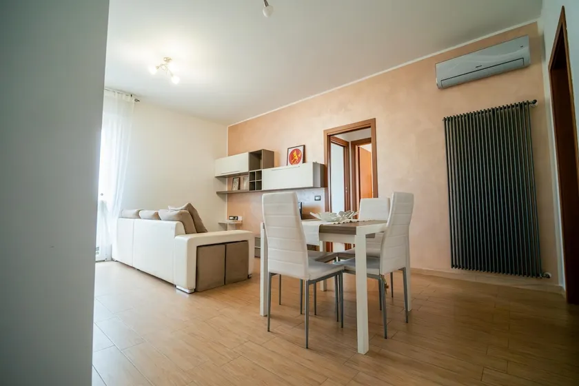 Senna Apartment - Near Ferrari & Maranello - Self check in H24 - 6 Sleeps - Image 1