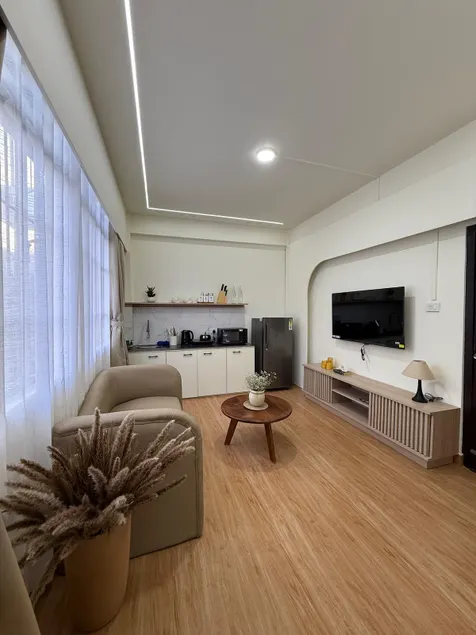 Amari’s Service Apartment Laitumkhrah: 1RK - Image 1