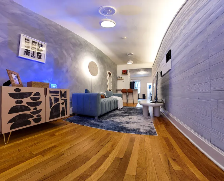 Harbor Blue Oasis| Stylish Stay Near NYC |Sleeps 6 - Image 1