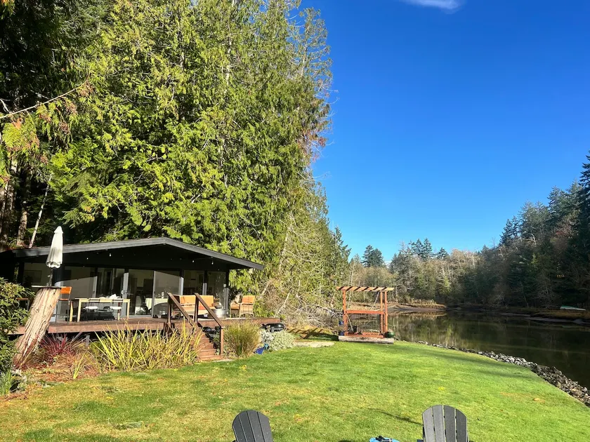 Gig Harbor Hideaway with Forest & Bay Views - Image 1