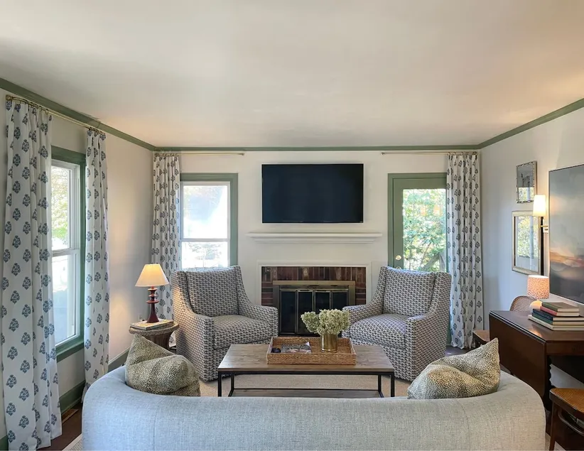 Cozy 2 BDR Cottage | Walkable Main St & College - Image 1