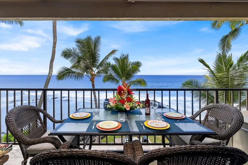 Direct Oceanfront Condo: Nouveau remodelage, vagues déferlantes, couchers de soleil, tortues, surfeurs - Image 1